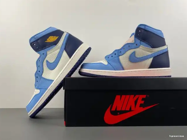 HYPE Flight WMNS High FD2596-400 Air 1 OG Jordan First in 0424